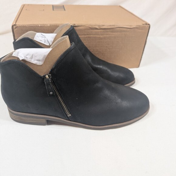 Dr. Scholls Black Booties - Picture 2 of 4